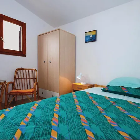 With Sea View I Apartman *