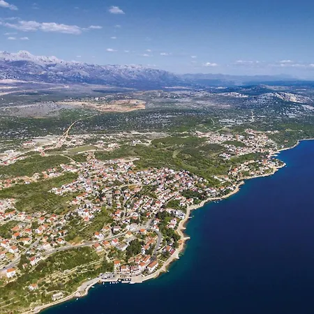 With Sea View I Maslenica