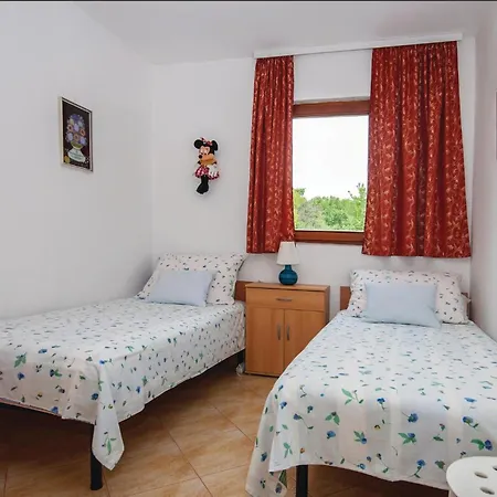 3 Bedroom Gorgeous In *