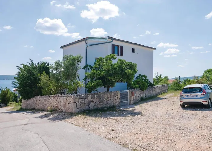 With Sea View I Apartament Maslenica