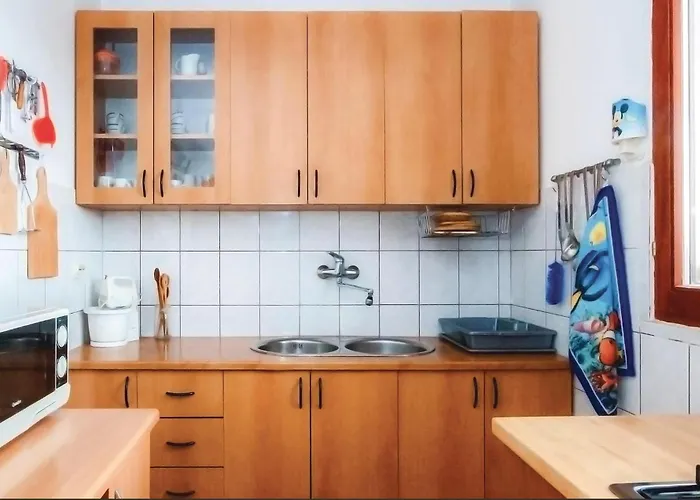 With Sea View I Apartament Maslenica